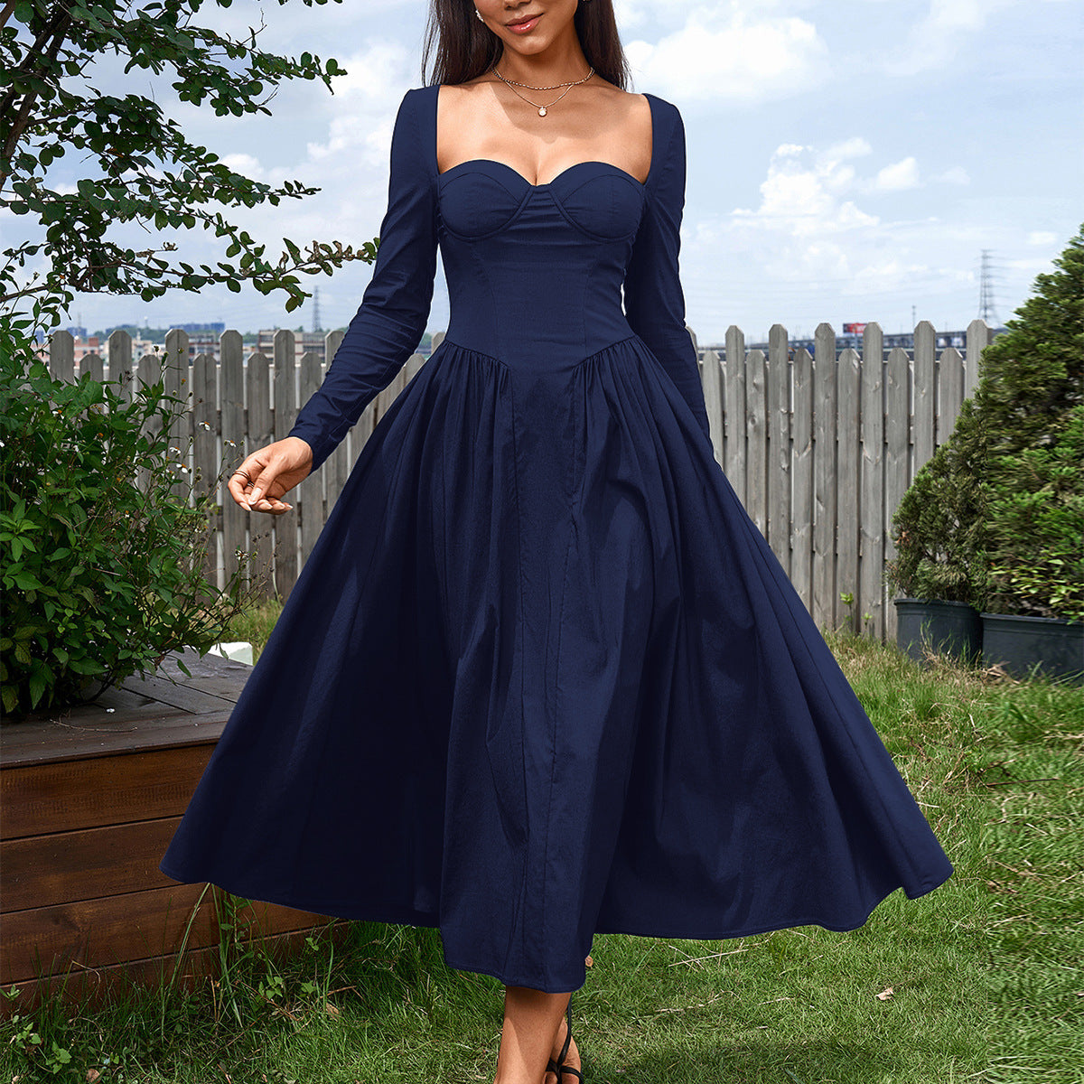 LOE™ - Elegant Heart Neckline Long Sleeve A-Line Maxi Dress